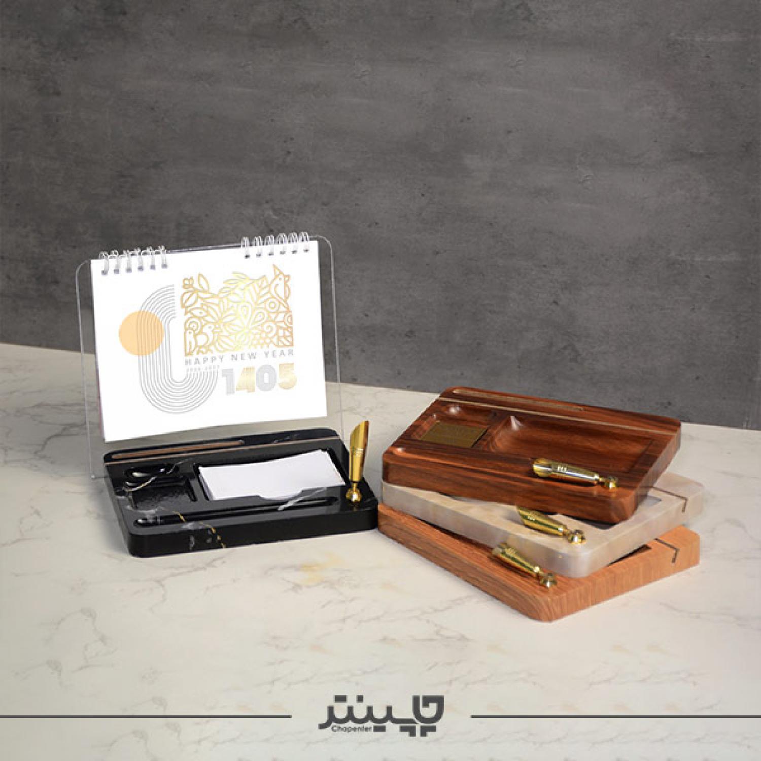 تقویم رومیزی چوبی نوت دار